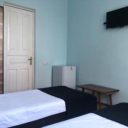Hotel Mirage 乌雷基 外观 照片