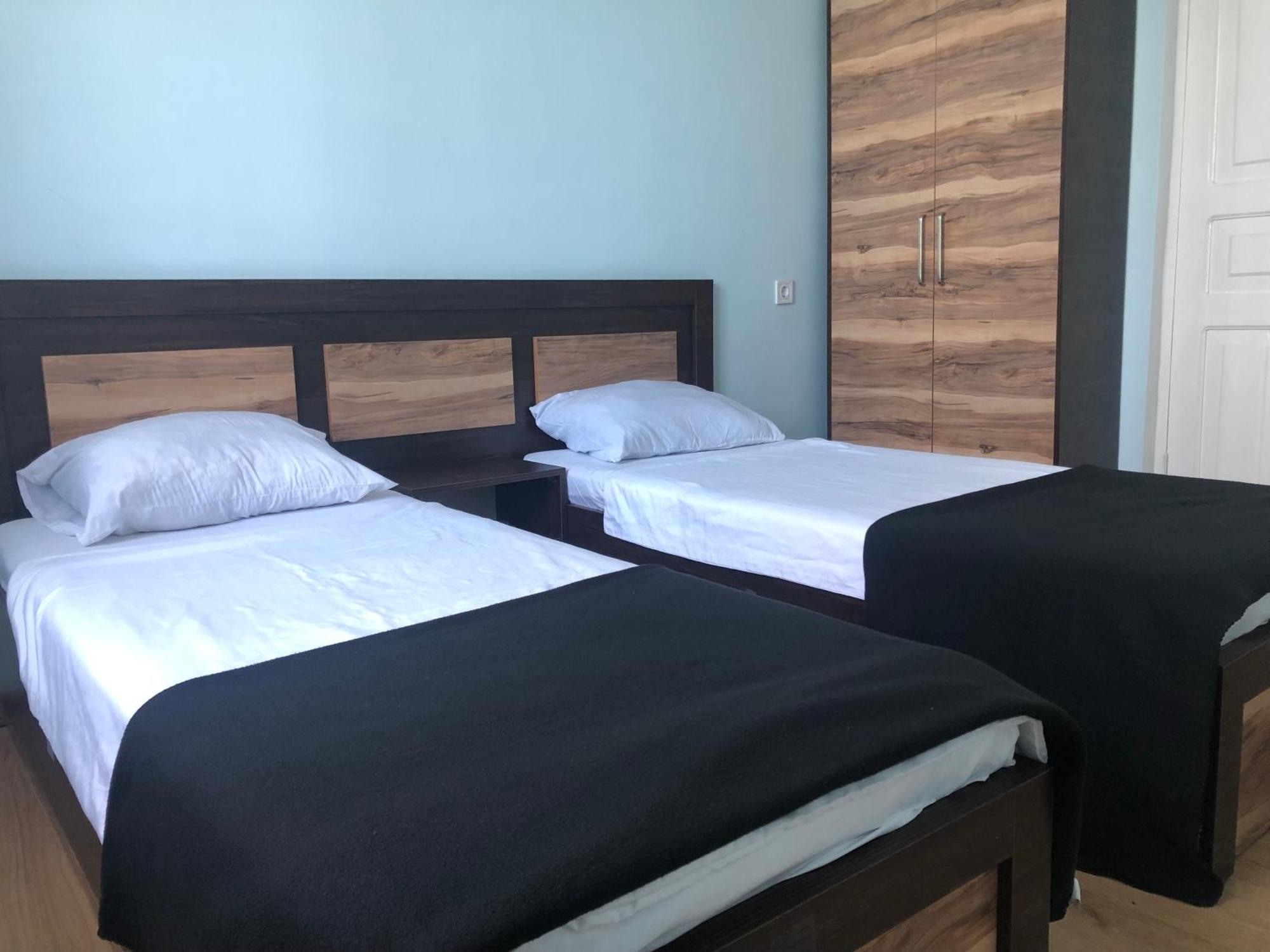 Hotel Mirage 乌雷基 外观 照片