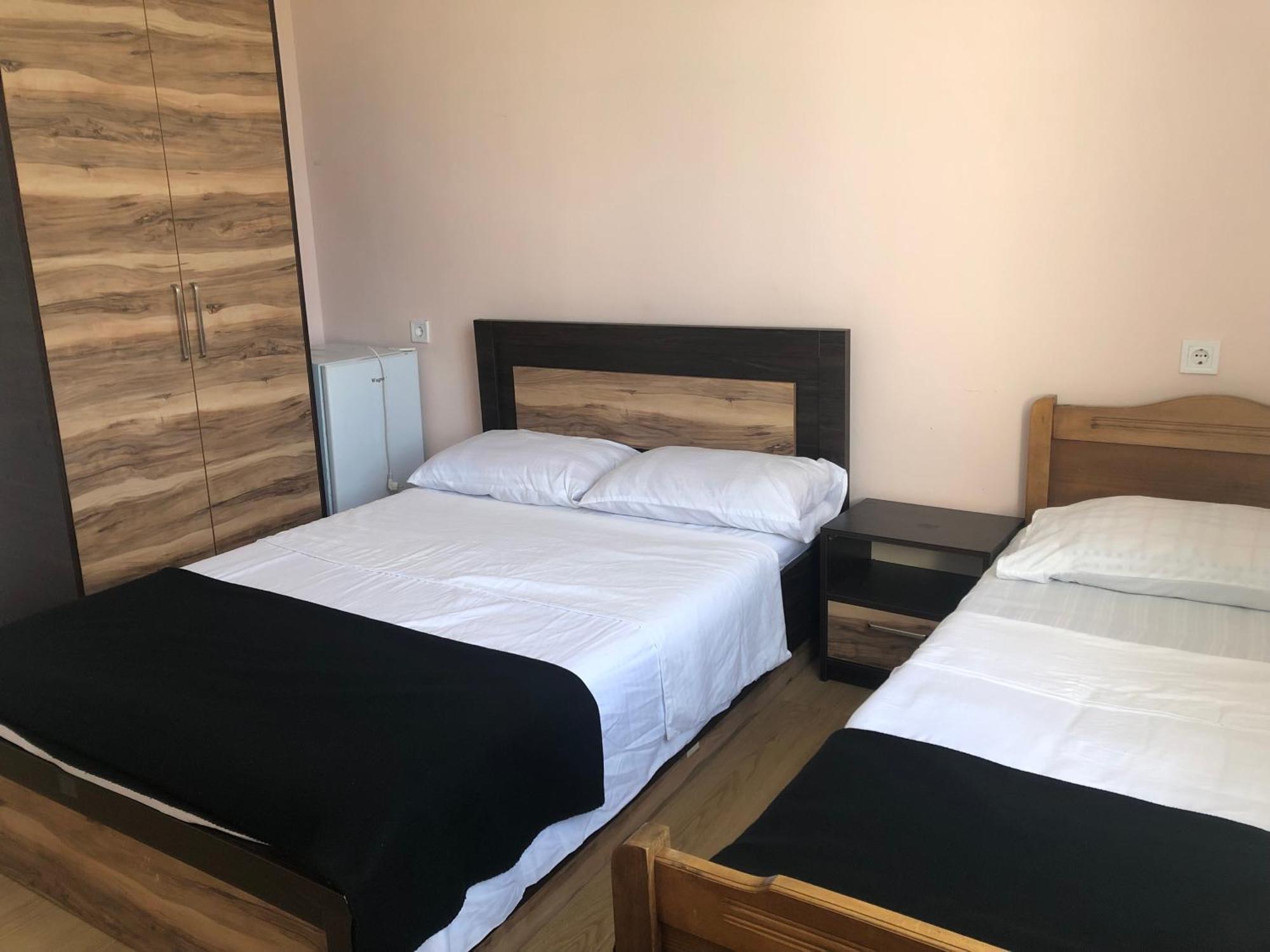 Hotel Mirage 乌雷基 外观 照片
