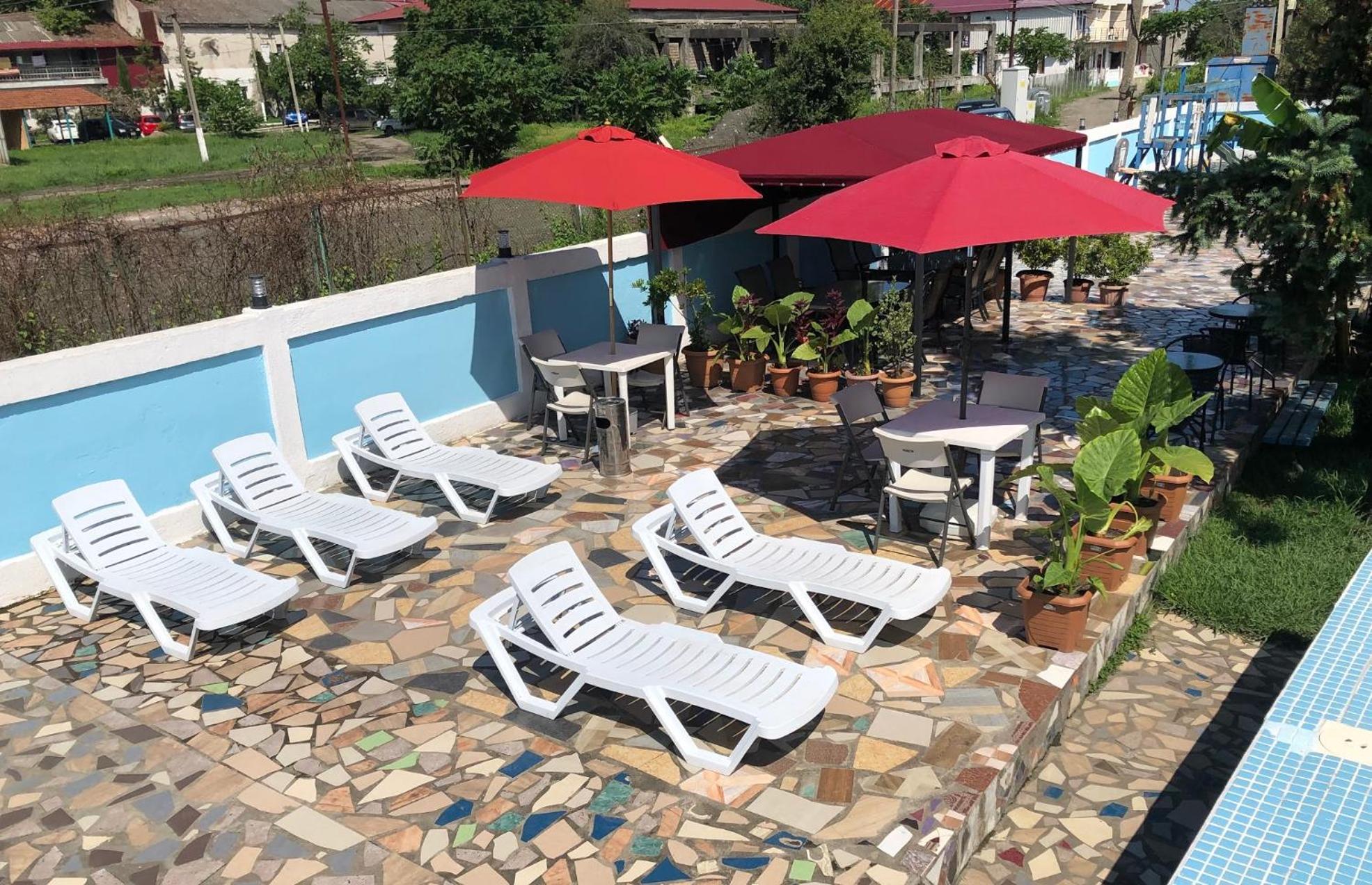 Hotel Mirage 乌雷基 外观 照片