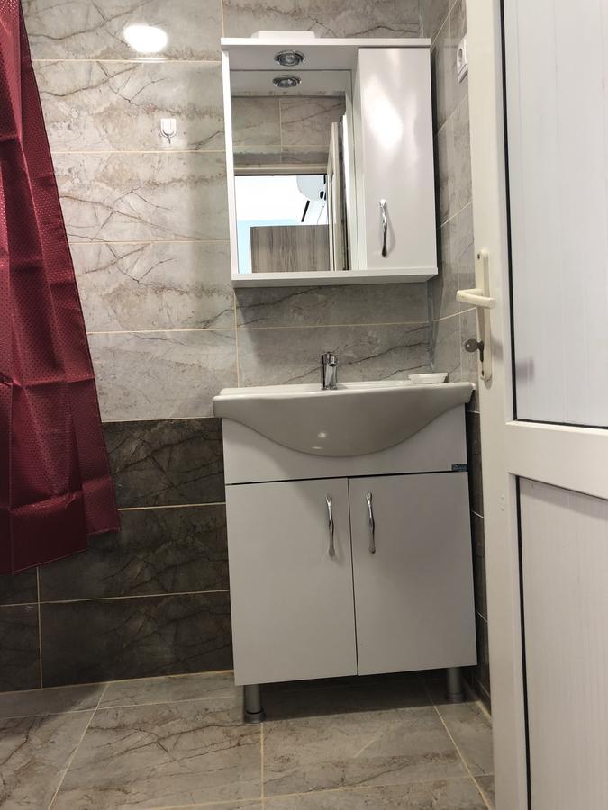 Hotel Mirage 乌雷基 外观 照片