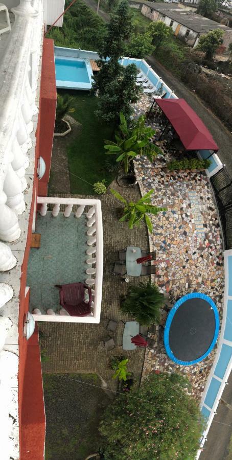 Hotel Mirage 乌雷基 外观 照片